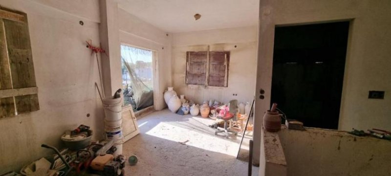 Heraklion Kreta, Heraklion: Unfertiges Gebäude zu verkaufen Haus kaufen